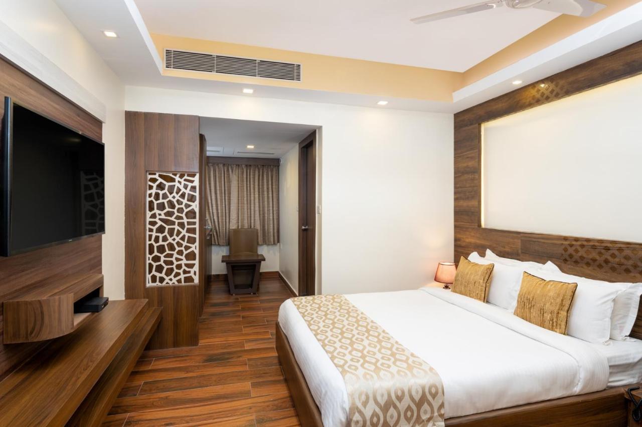 Cygnett Style Tania'S Hotel Siliguri Ngoại thất bức ảnh